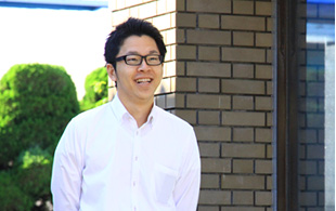 クリエイティブ事業部クリエイティブディレクター｜鈴木幸一郎